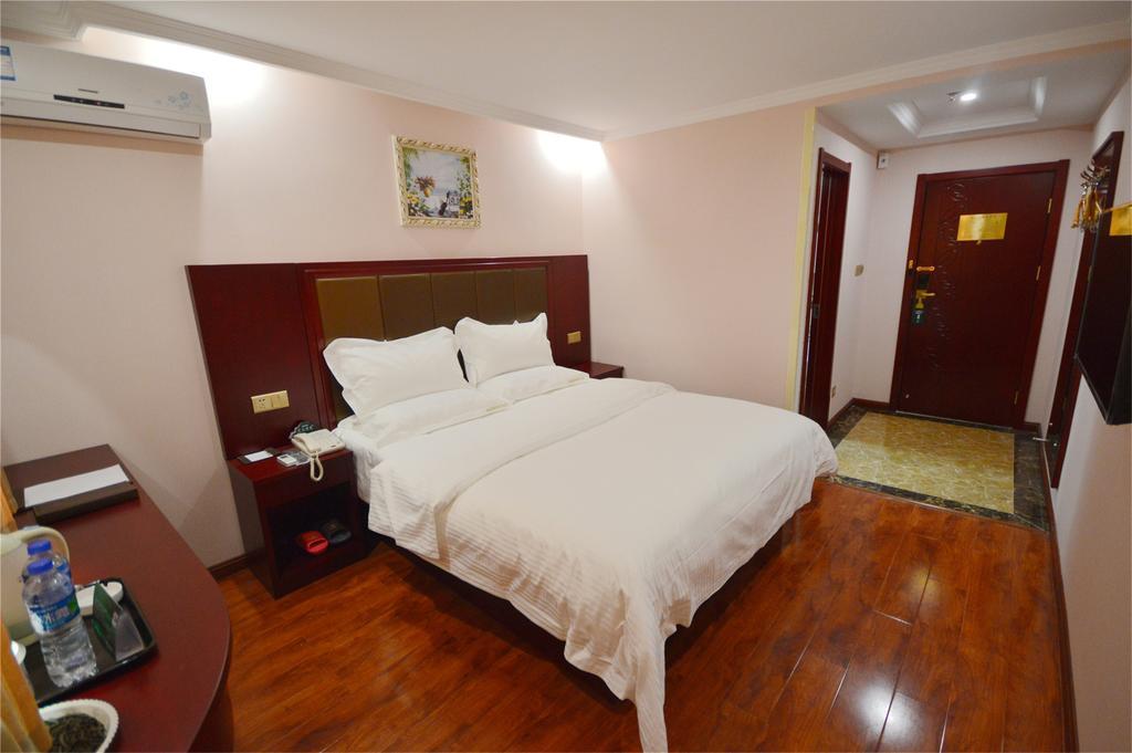Greentree Inn Jiangsu Nanjing Software Valley Sanjiang University Express Hotel ภายนอก รูปภาพ